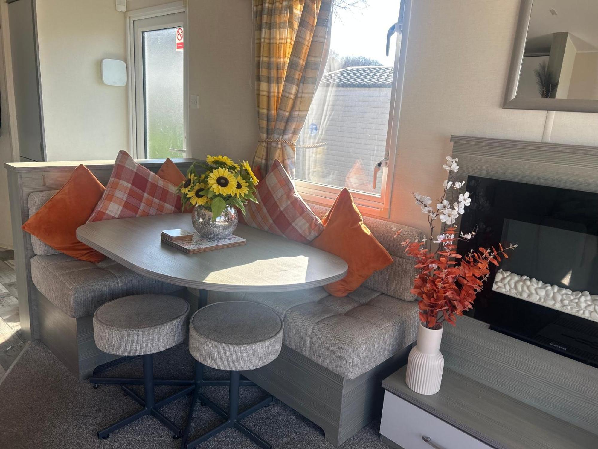Littlesea Haven Weymouth Hotel Ngoại thất bức ảnh